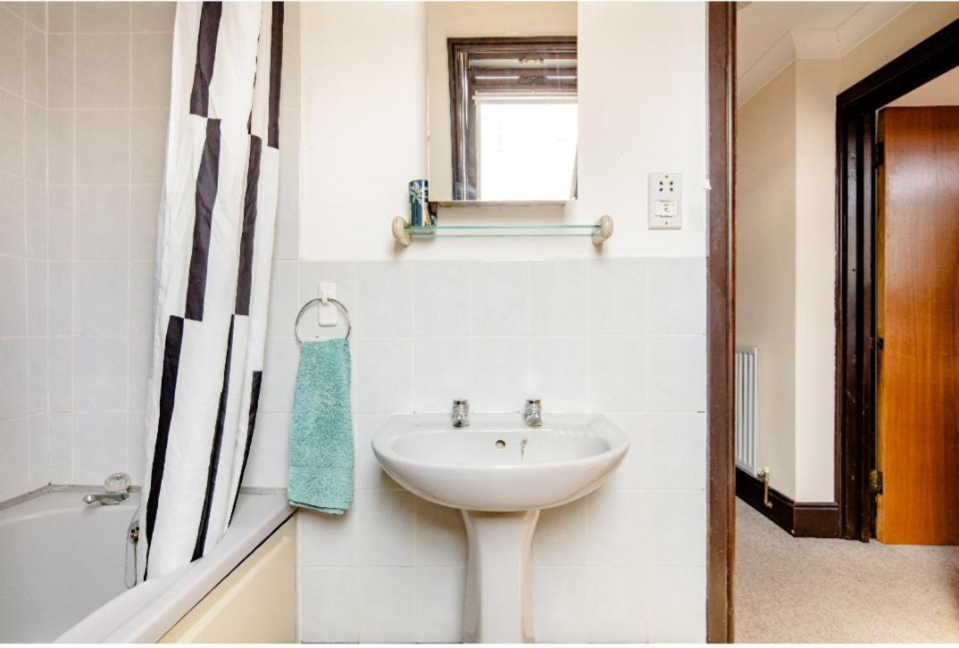 Double Room 2 Mins From Station Belvedere Exteriér fotografie